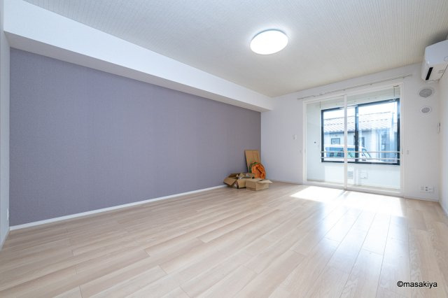 メゾンラテ稲葉の居間・リビング