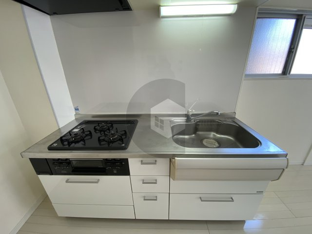 ラムール布施のキッチン