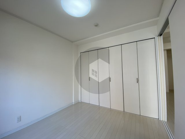 ラムール布施の内装