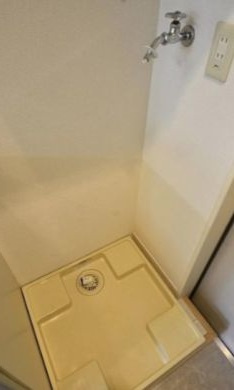 シルバーコート中落合の設備|室内洗濯機置場★（同一仕様写真）