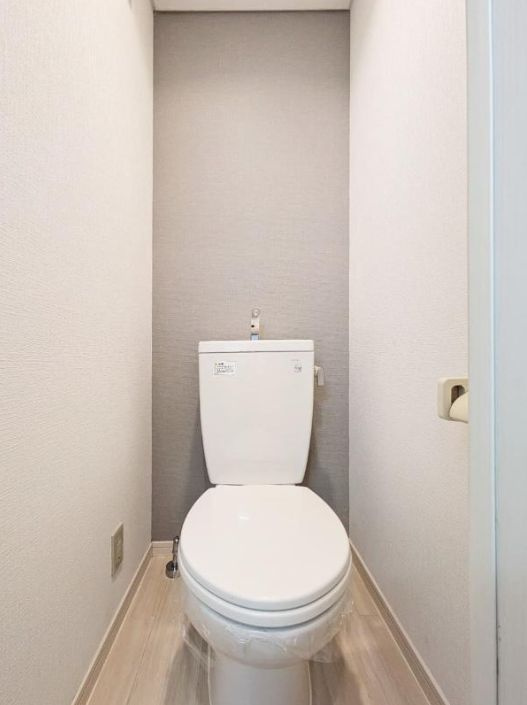シルバーコート中落合のトイレ|独立型のトイレルーム☆