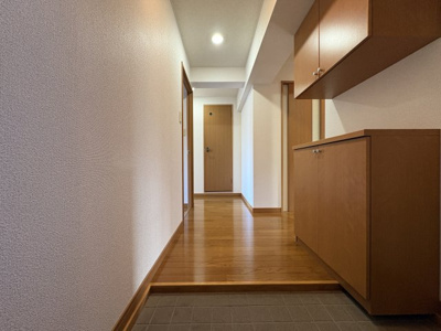 【玄関】 | リバーサイドレジデンス