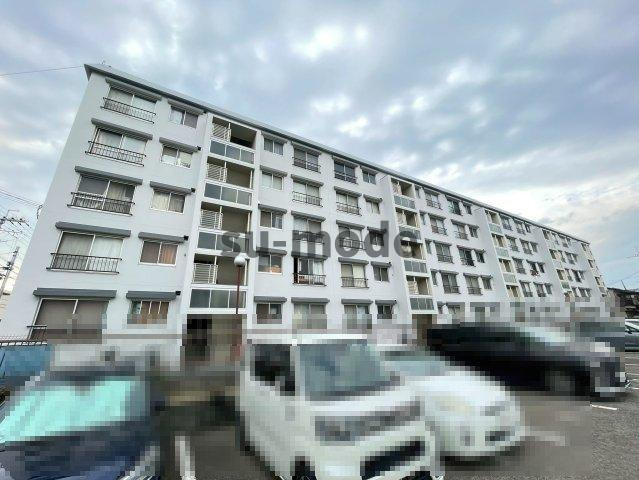 メゾン津之江の外観