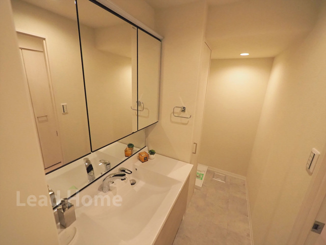 【独立洗面台】 | セントラル三田