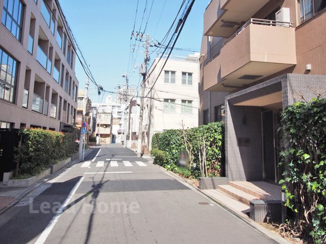 【その他】 | セントラル三田 | 前面道路