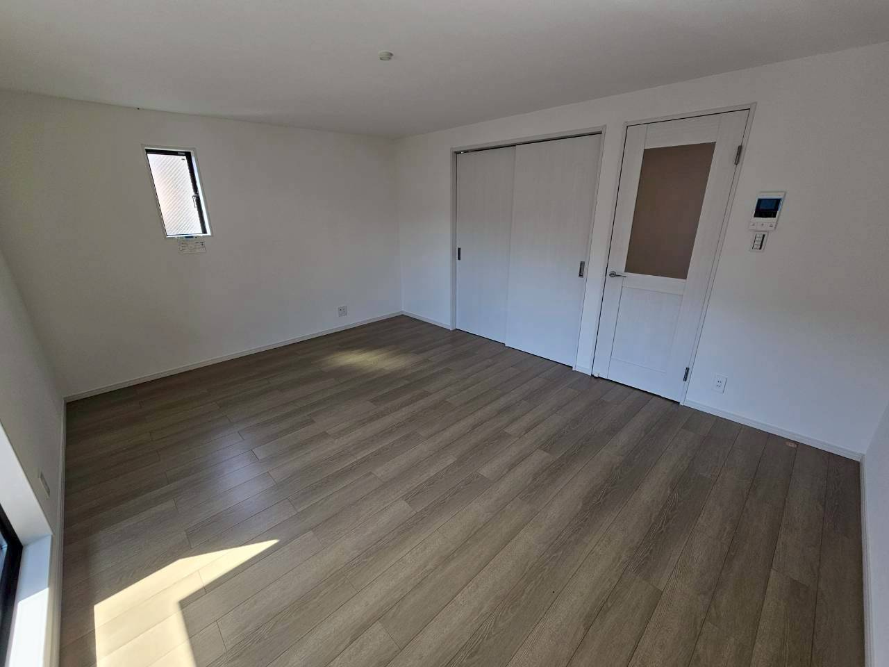 T-SQUARE岡本の居間・リビング