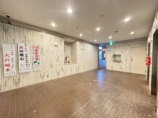 ライブリー高石のロビー