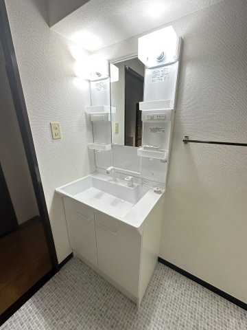 ライブリー高石の洗面所
