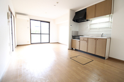  | ハイカムールリヴェールⅡ | LDK12帖