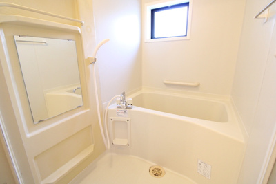 【浴室】 | ハイカムールリヴェールⅡ | バス