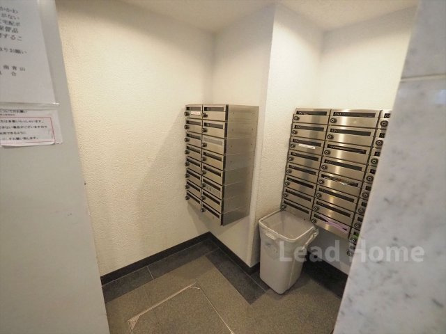 【その他共用部分】 | ヴィラージュ南青山 | 郵便受け