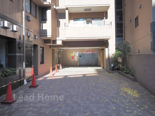 【駐車場】 | ヴィラージュ南青山