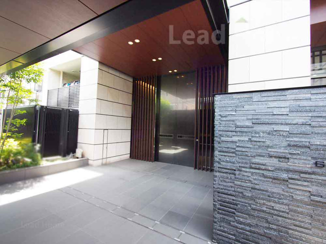 【エントランス】 | グランスイート広尾