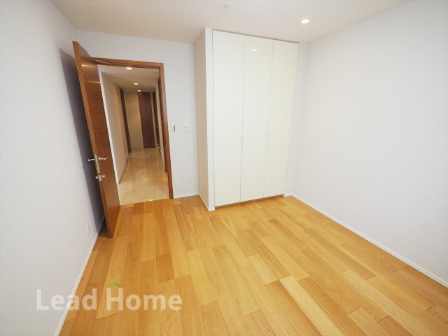 【洋室】 | グランスイート広尾