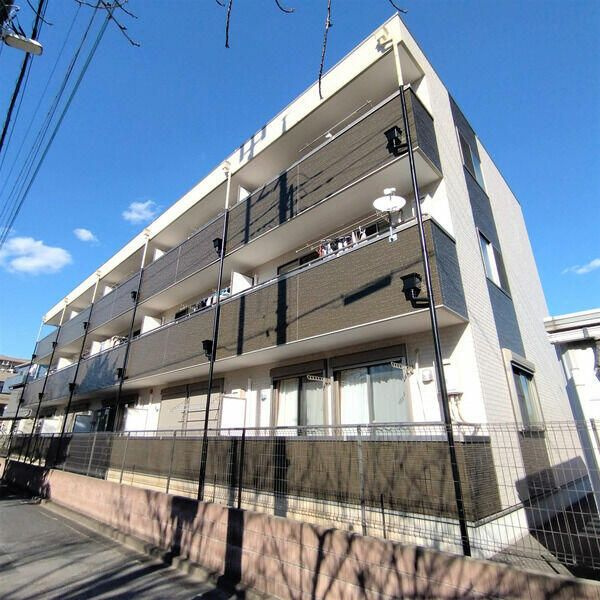 グランルミエールの外観