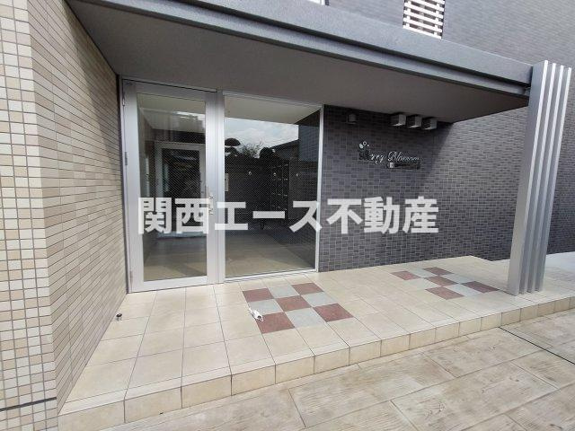 【エントランス】 | ベリーブロッサム