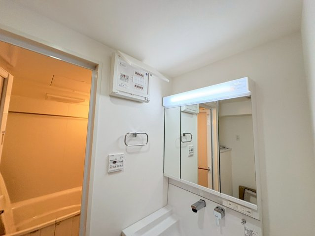 エクセルハイム東灘の洗面所