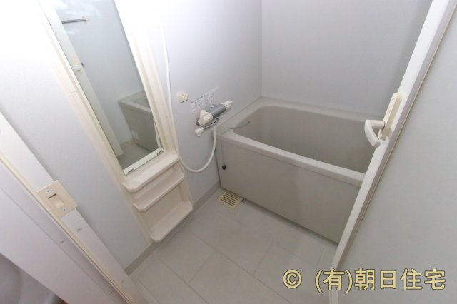 セジュールクレストＳの浴室