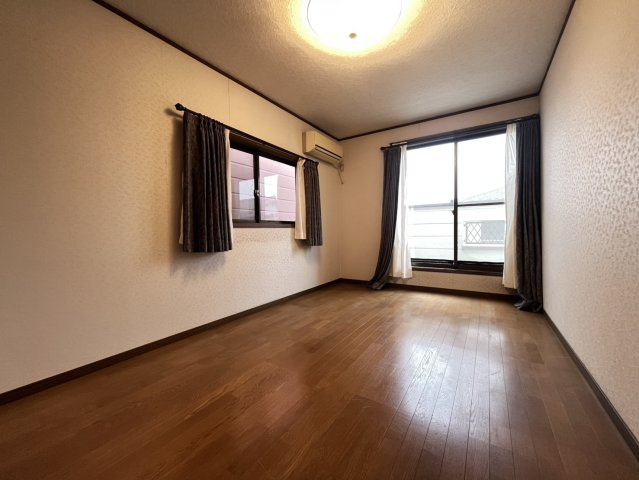 半田市花園町6丁目の洋室|洋室7.5帖♪