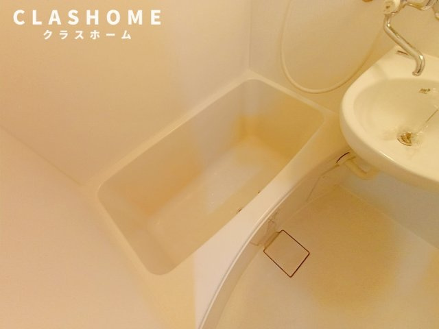 ノーブルハウス坂　　刈谷市近郊の賃貸はクラスホーム刈谷店ブルハウス坂の浴室|同物件の別部屋になります。