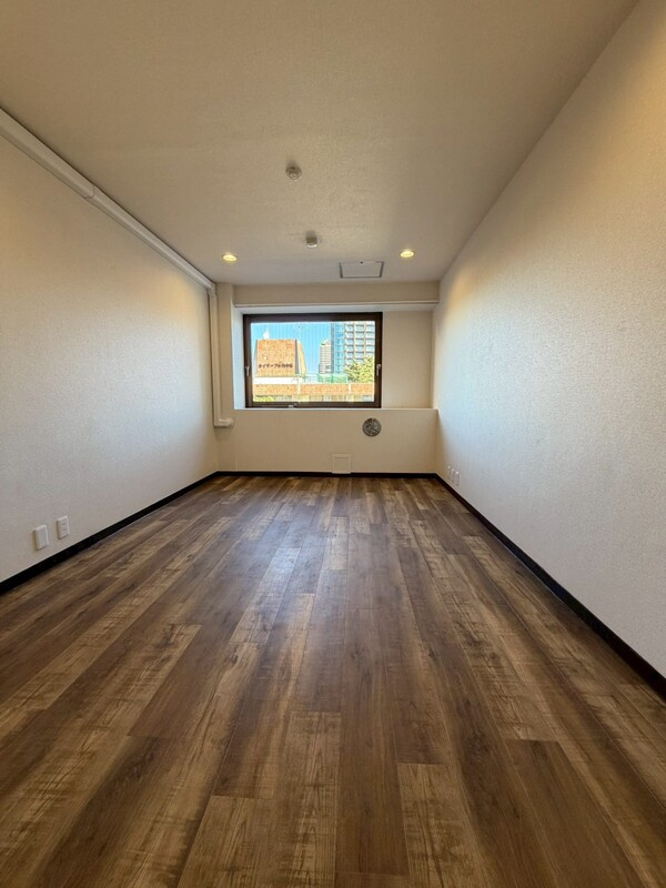 パシフィック乃木坂の内装