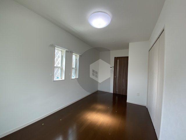 グランオリオン吉松の洋室