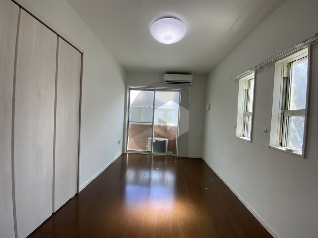 グランオリオン吉松の居間・リビング