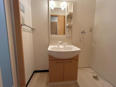 【洗面所】 | サンクレストⅠ番館 | 洗面化粧台