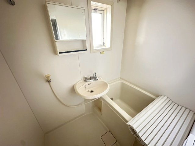 クレストFⅡの浴室