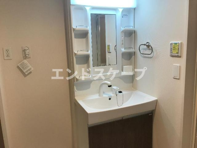 シャネーロ・サクラの洗面所|洗面
高崎、前橋のお部屋探しはエンドスケープまで！お客様の理想お聞かせ下さい♪