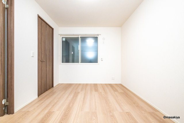 Garden蔵の居間・リビング|写真は同じ大和ハウスの最近のものです。参考にご覧ください。