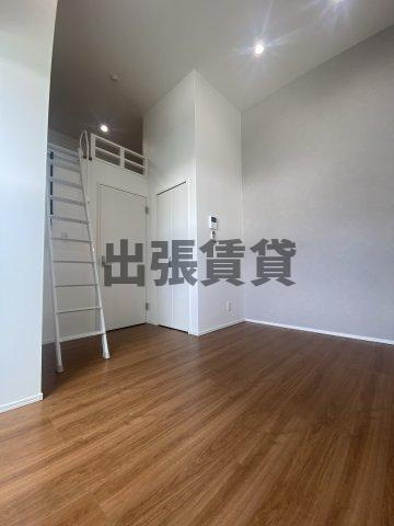 仲介手数料0円！！アミカルルーチェ南川の居間・リビング