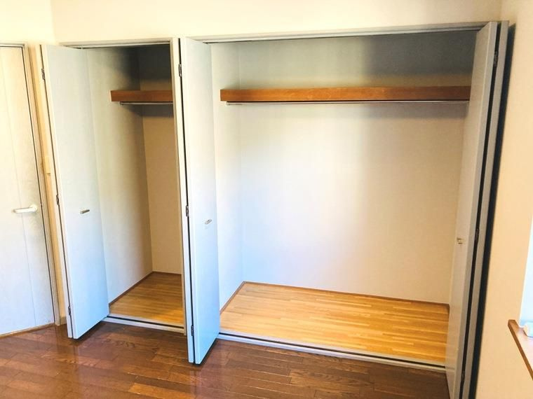 代沢戸建の収納