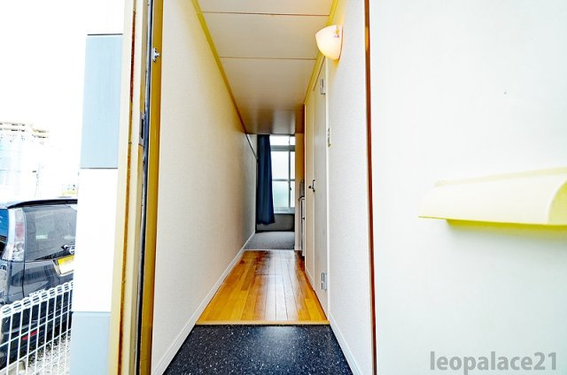 レオパレス立花寺Ⅱの玄関|設備仕様は号室により異なる為、現況を優先します。