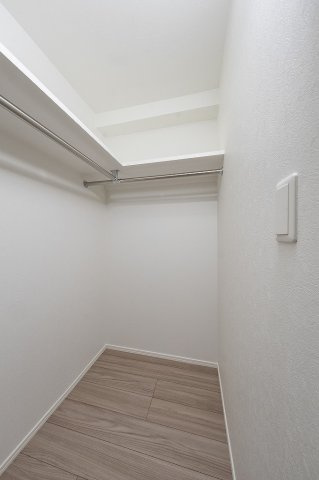 エンクレスト天神LARKの洗面所