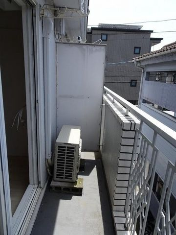 ローズアパート(Q-064)のバルコニー