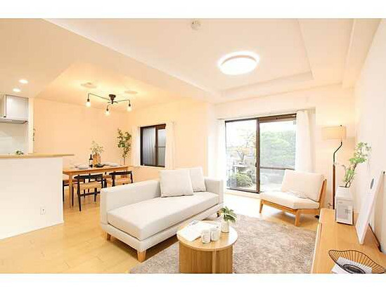 【居間・リビング】