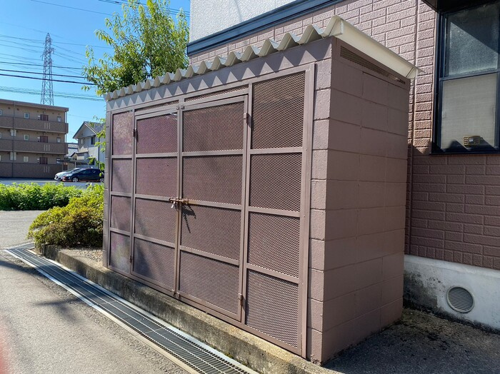 ロイヤルファミール　C