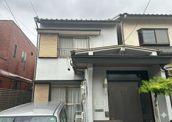 若鶴町戸建の外観