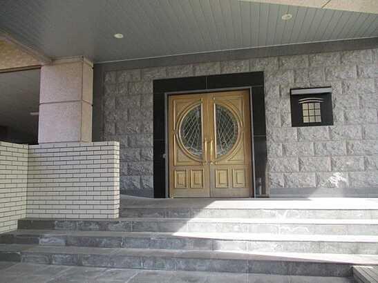 【エントランス】