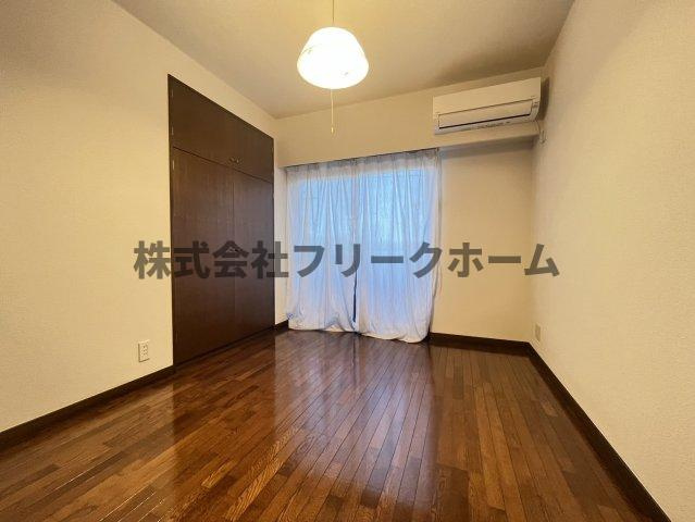 プレステージ三鷹の寝室