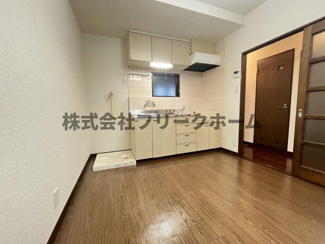 プレステージ三鷹の居間・リビング