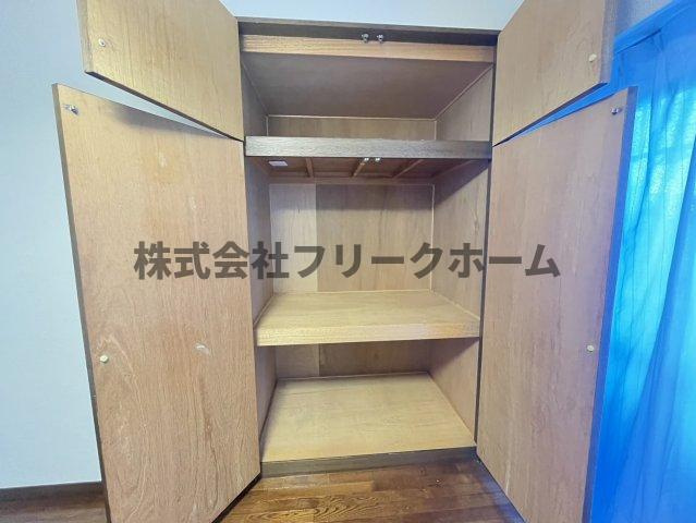 プレステージ三鷹の収納