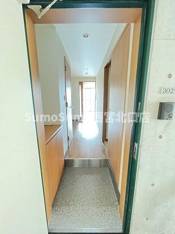 メヌエットKの玄関