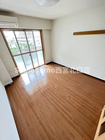 メヌエットKの居間・リビング