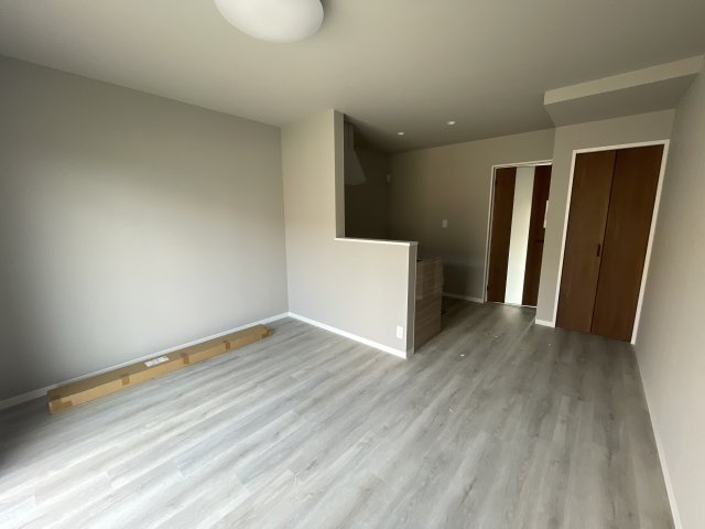 Libertas　B棟（東棟）の居間・リビング