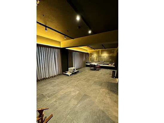 【居間・リビング】