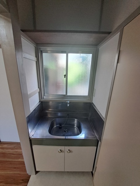 アパートメントAの洗面所