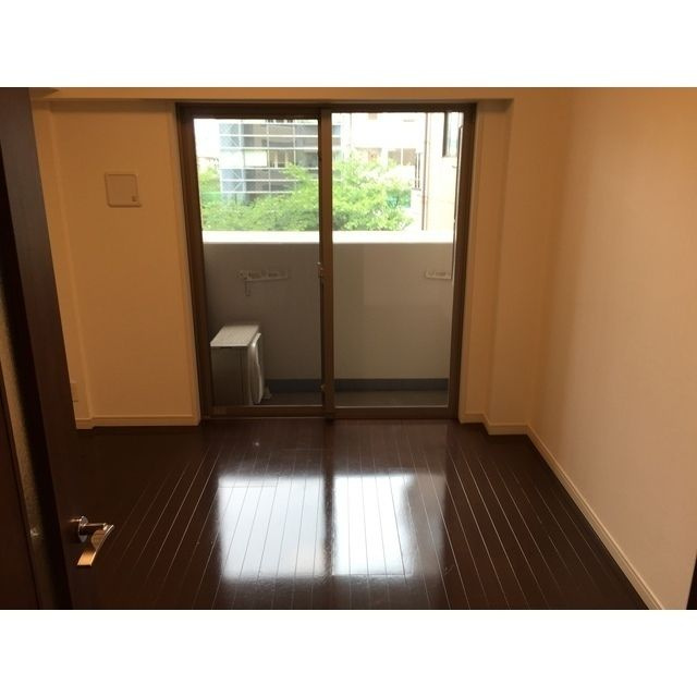 プロスペクト・グラーサ広尾の洋室