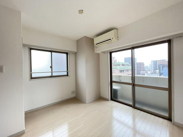 スカイコート両国弐番館の居間・リビング